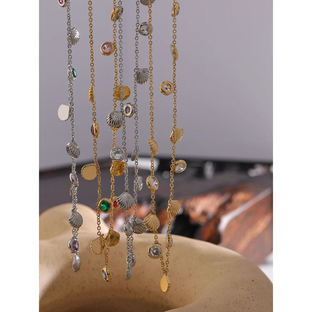 Mar de Estrellas Necklace - Cardi Bella