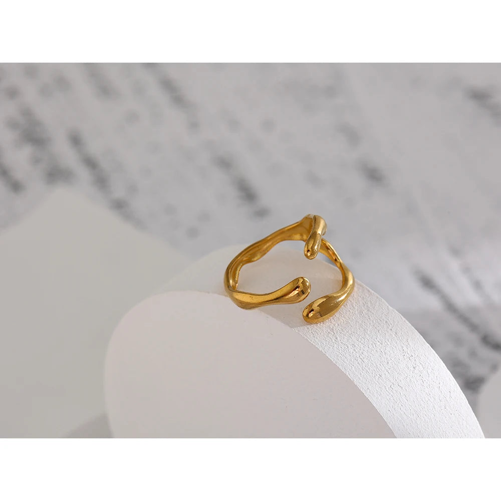 Rivolo Ring
