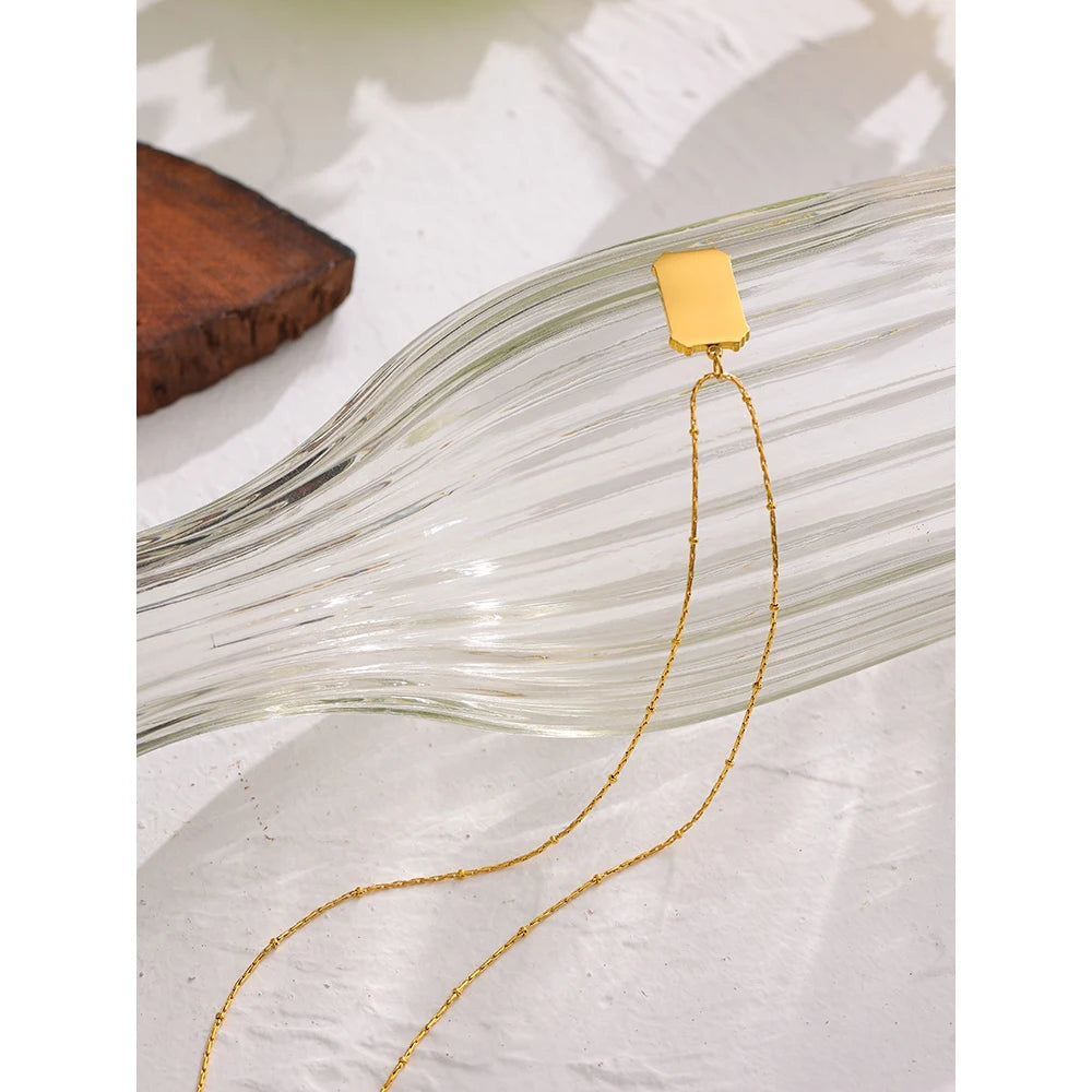 Golden Radiance Pendant - Cardi Bella