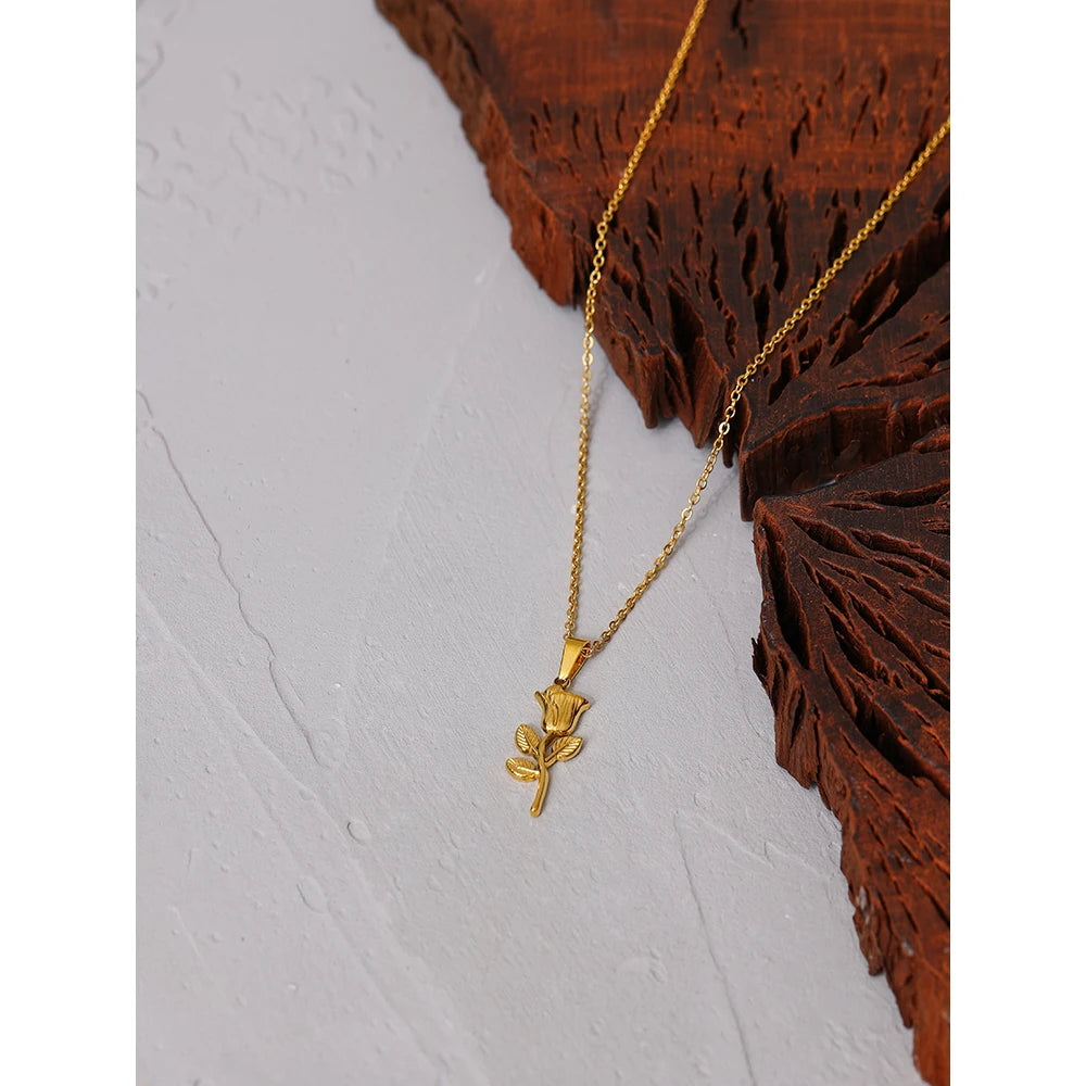 The Golden Bloom Pendant - Cardi Bella