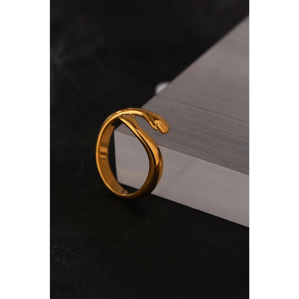 Soulful Hugs Ring