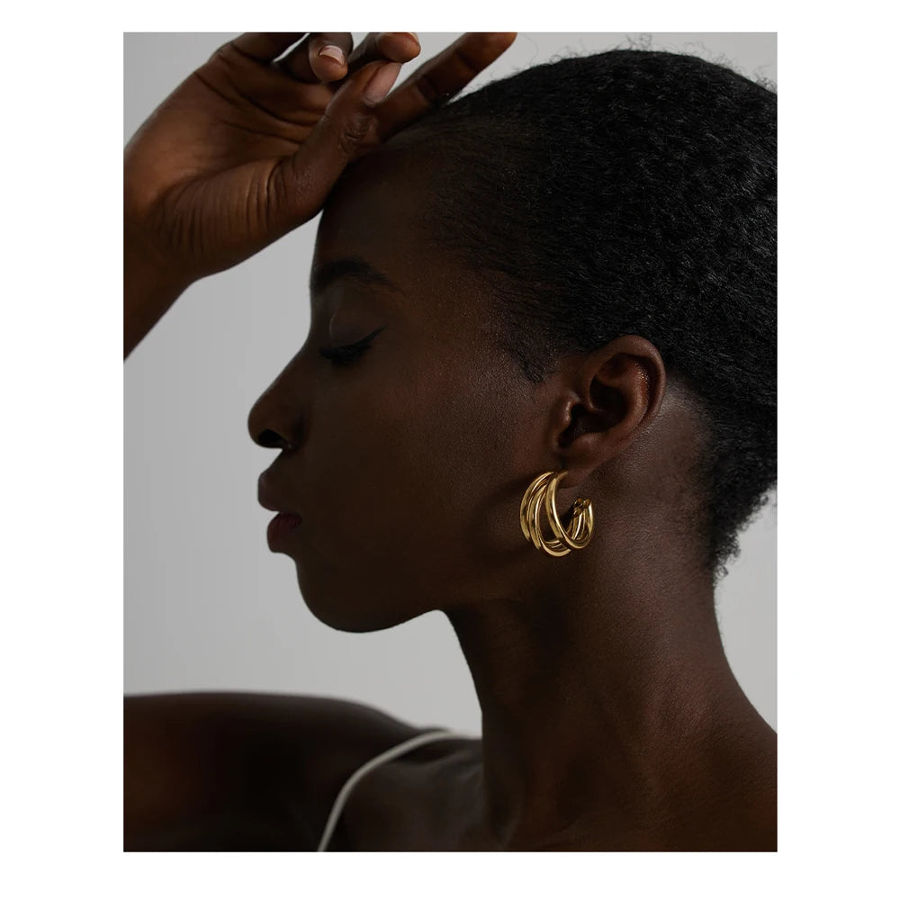 Revuelta Hoops