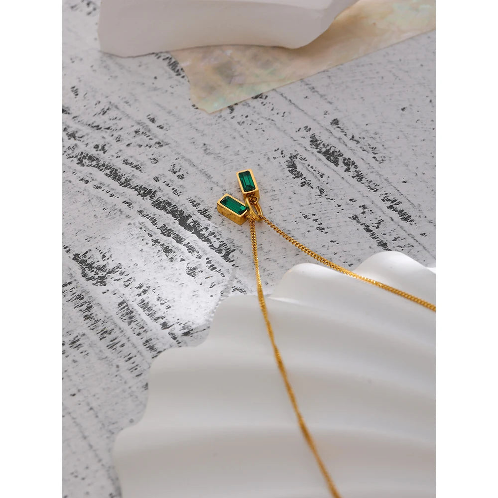 Doble Esmeralda Necklace - Cardi Bella