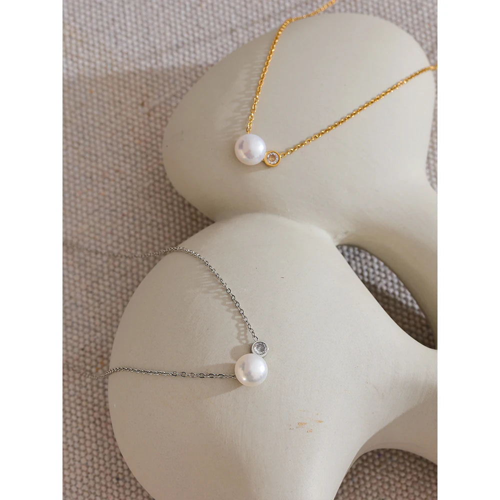 Pearl Whisper Necklace - Cardi Bella