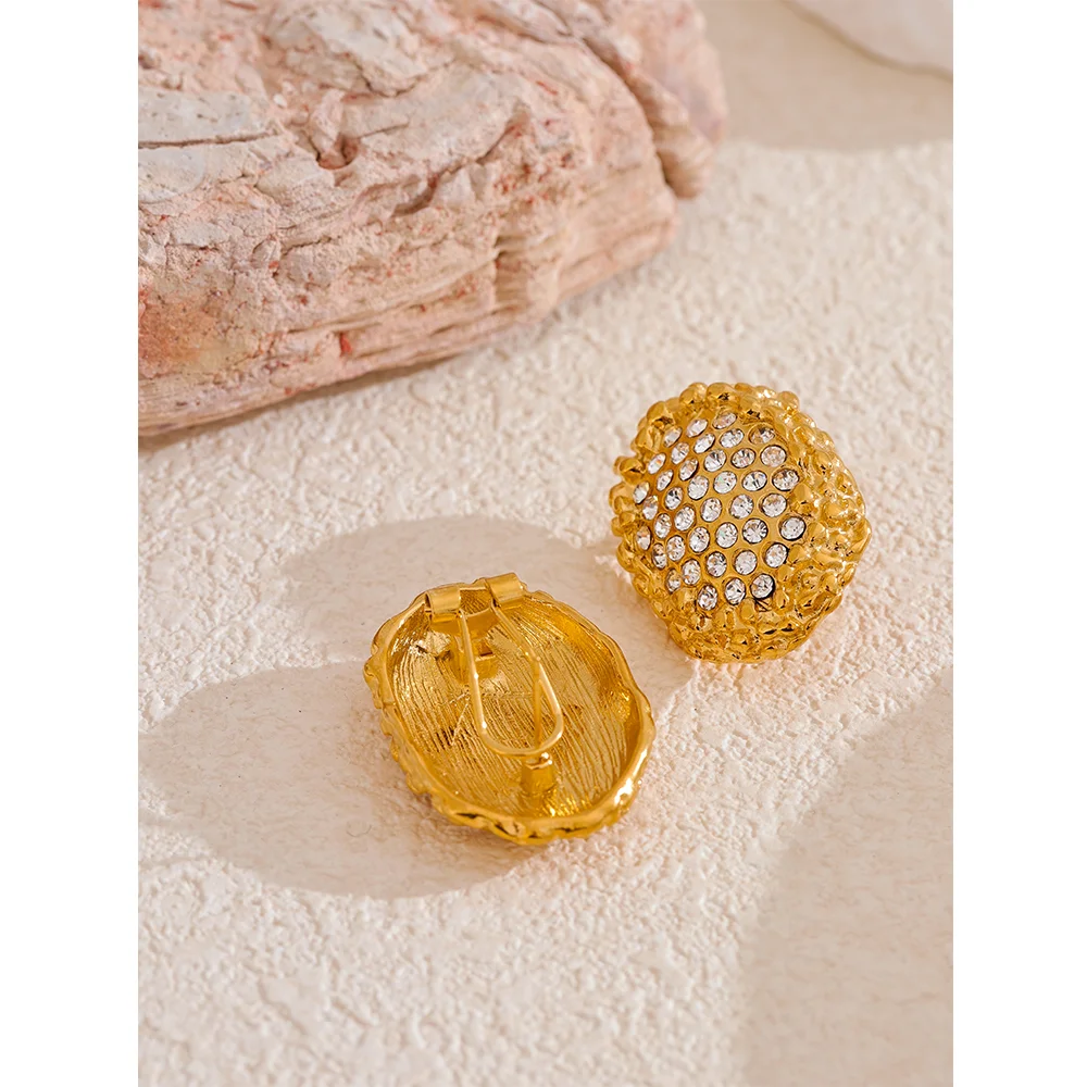 Oro Nova Studs - Cardi Bella