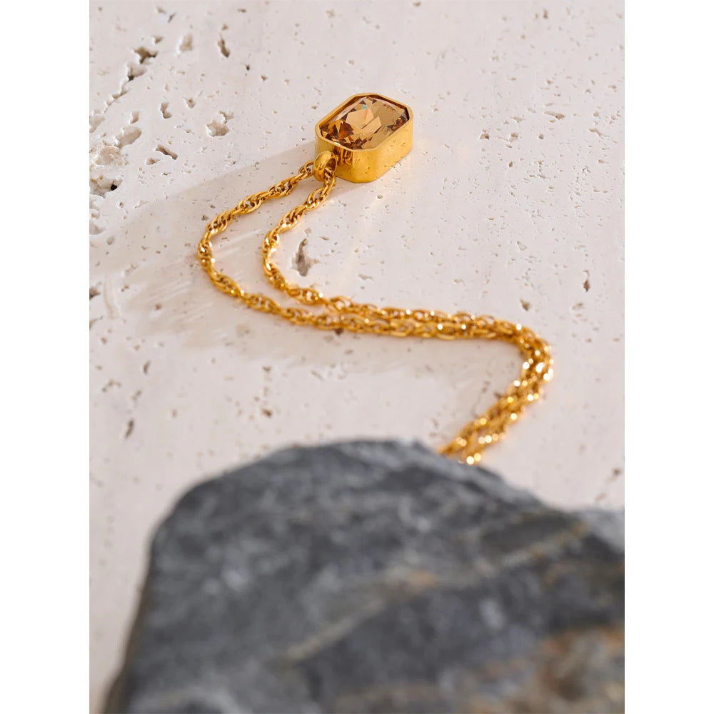 Luz de Oro Necklace - Cardi Bella
