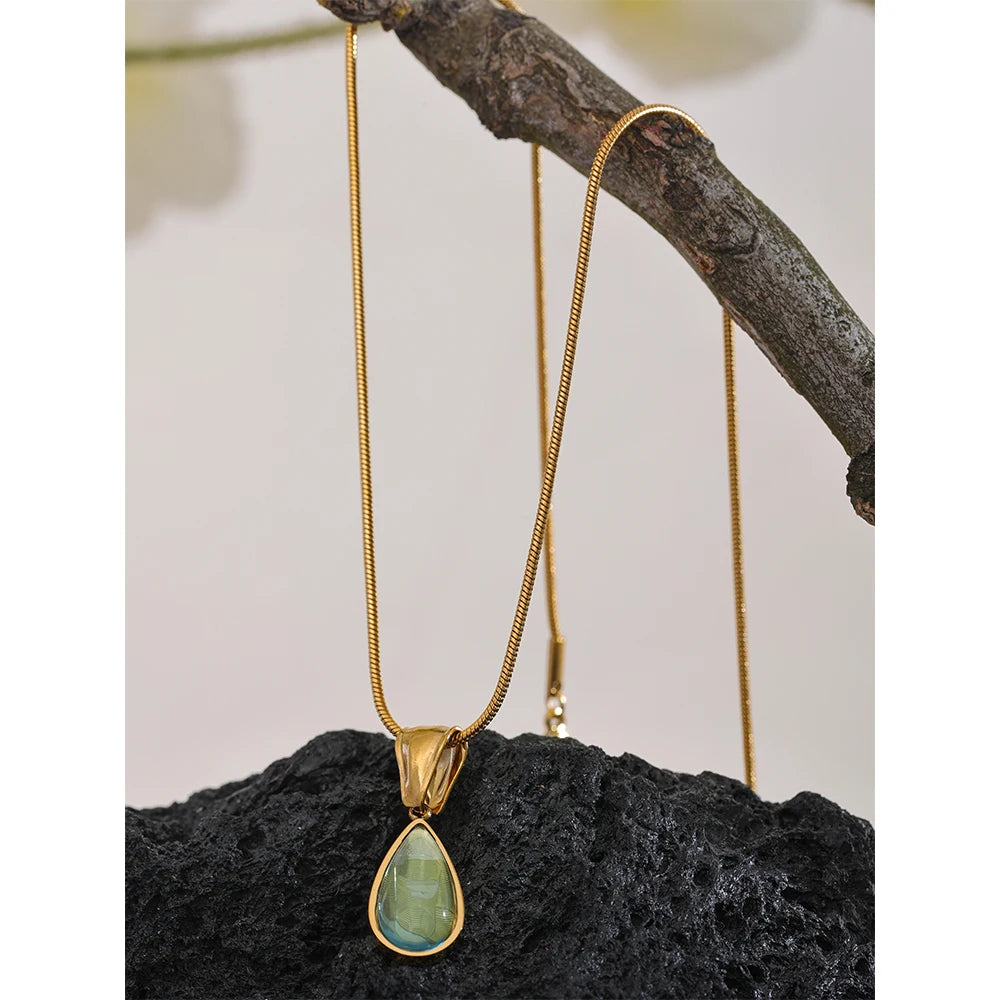 Lágrima Azul Necklace - Cardi Bella