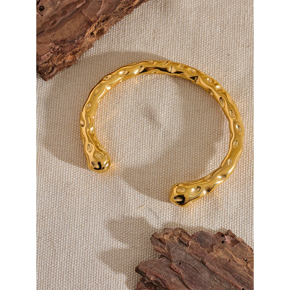 Lucia Bangle