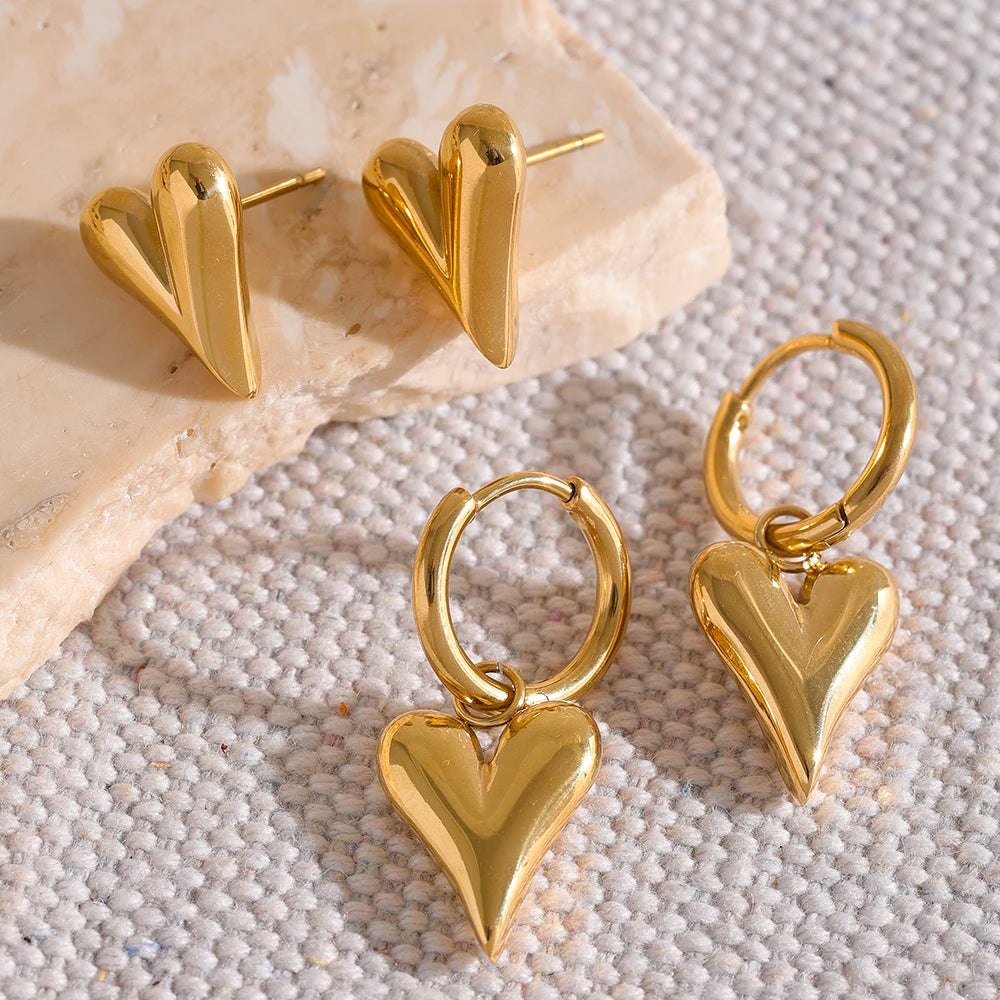 Amor Libre Earrings - Cardi Bella