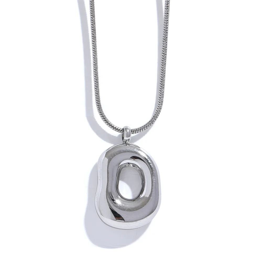 Eclipse Pendant Necklace - Cardi Bella