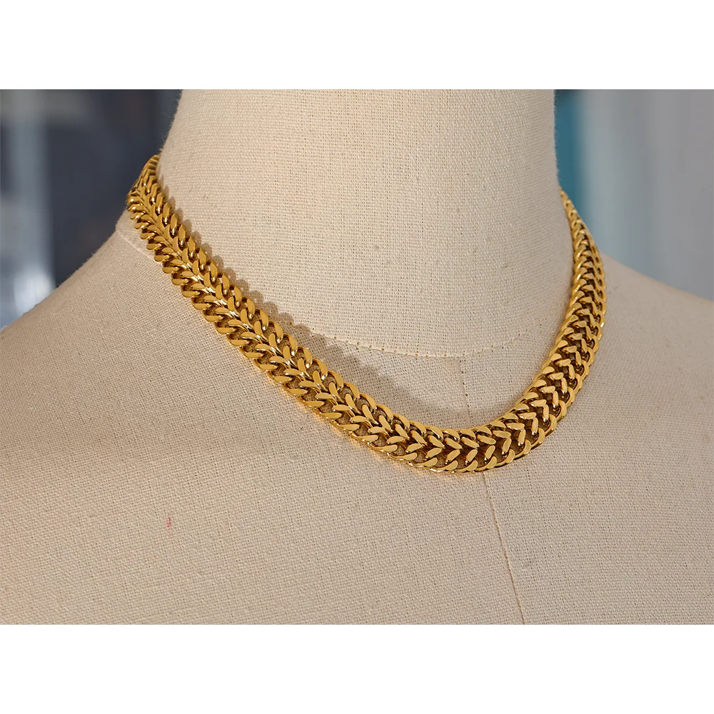 Full bodied Suave Chain - Cardi Bella