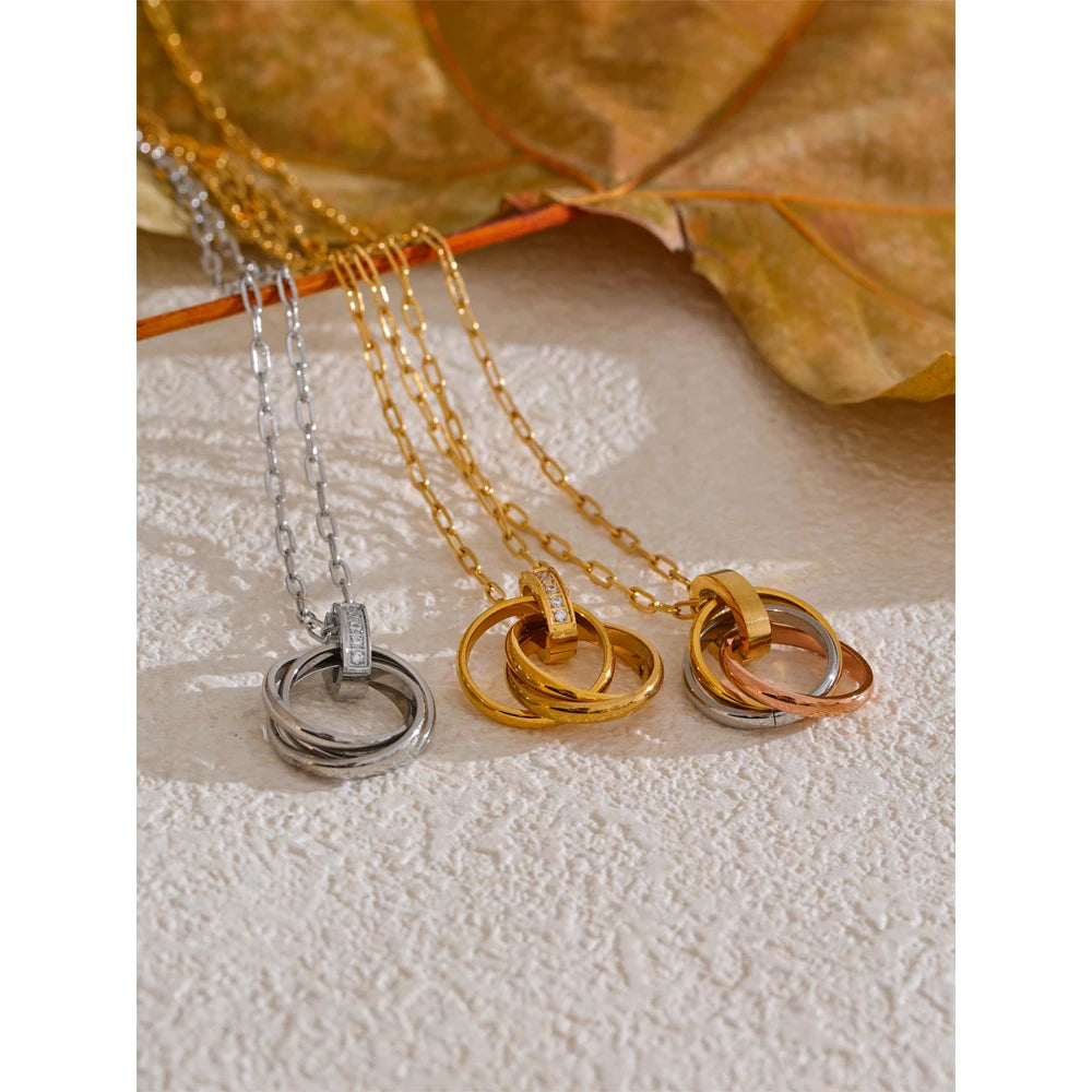 Trinity Linx Necklace - Cardi Bella