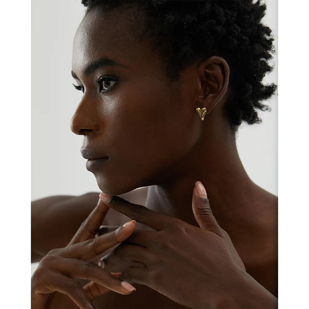 Amor Libre Earrings - Cardi Bella