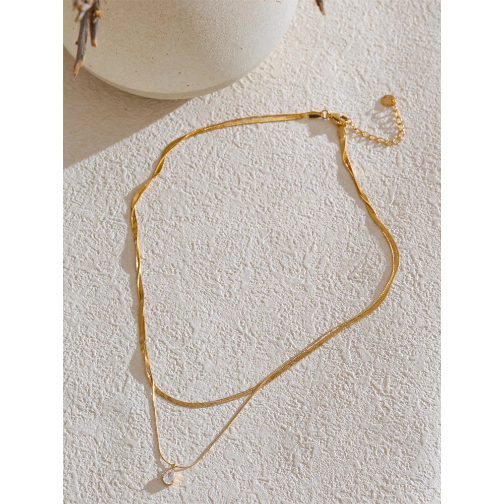 Lustrous Layers Necklace - Cardi Bella