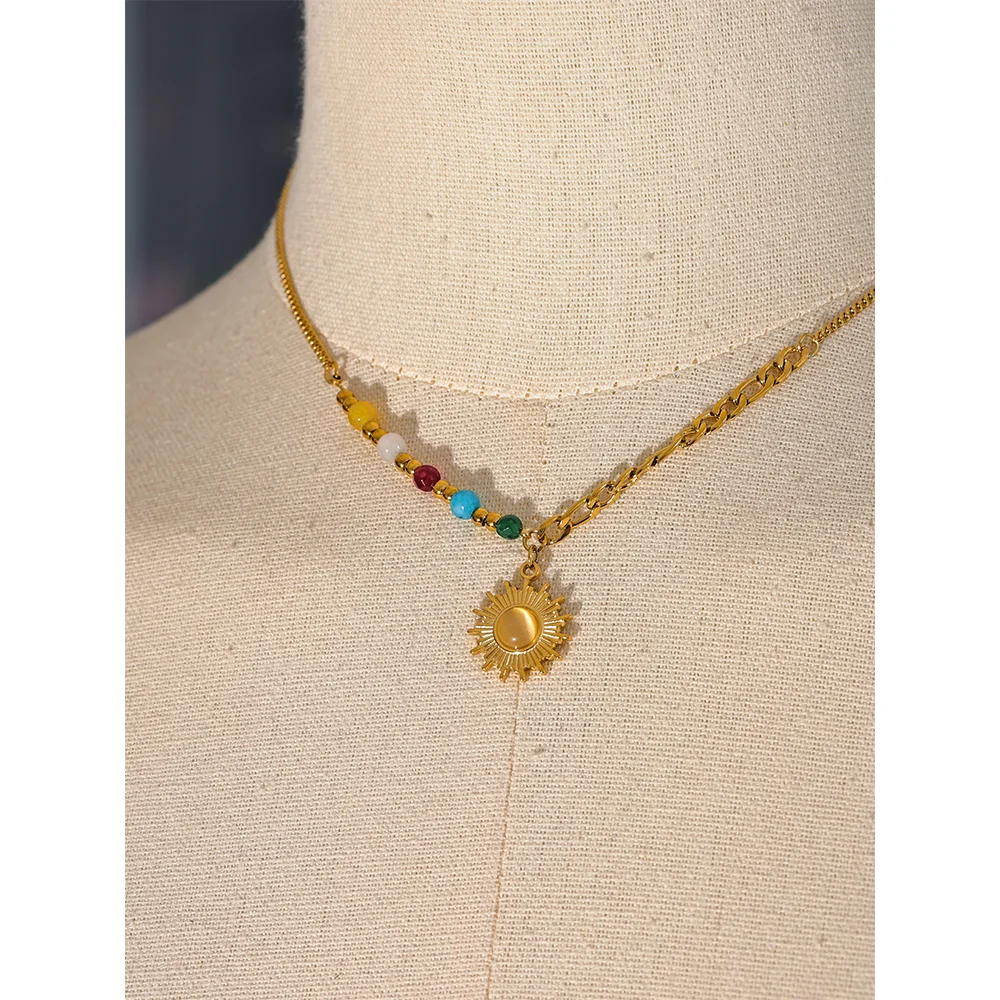 Nova Flare Necklace - Cardi Bella