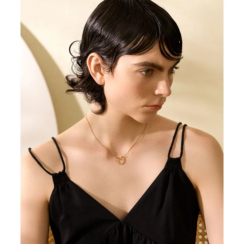 Amor Eterno Necklace - Cardi Bella