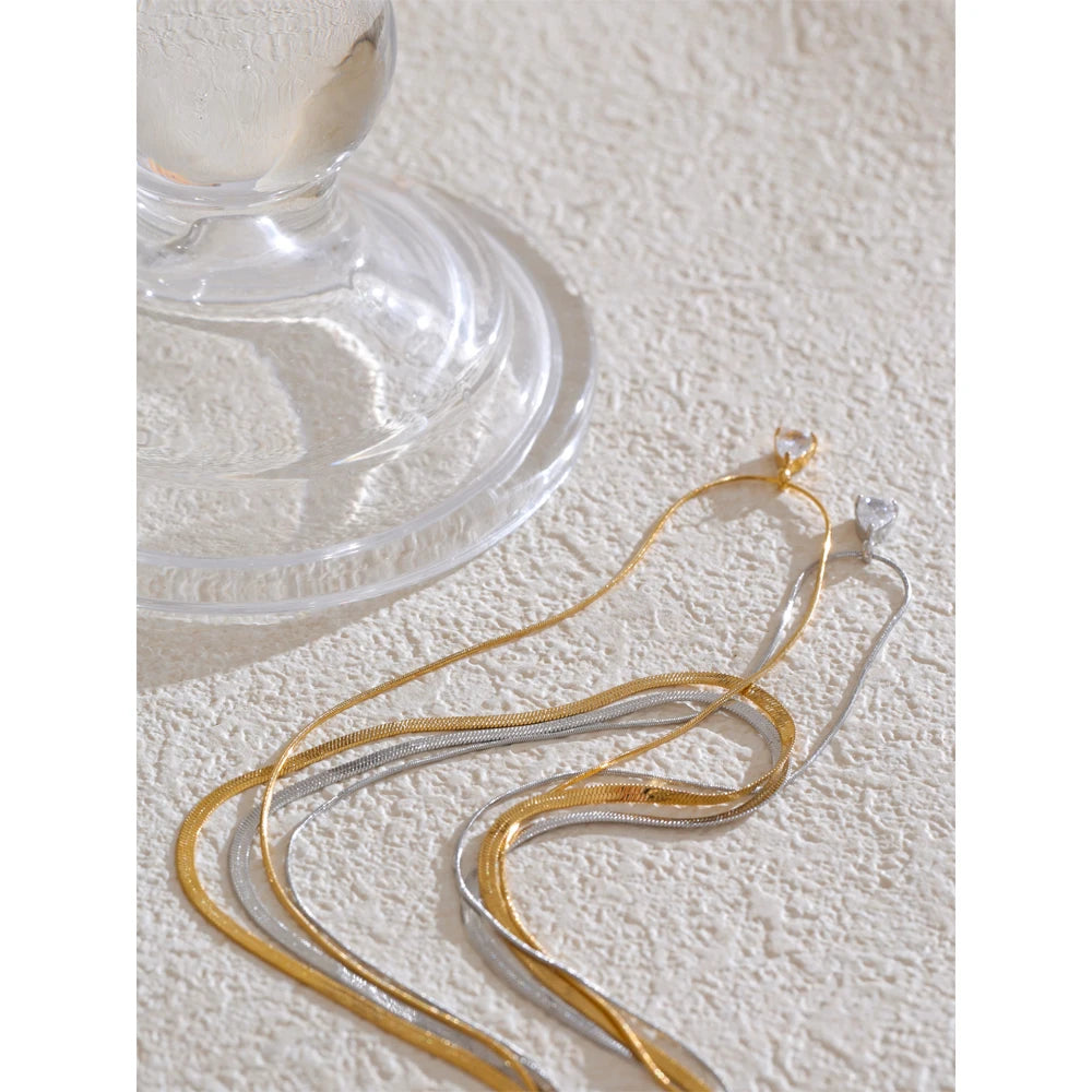 Lustrous Layers Necklace - Cardi Bella