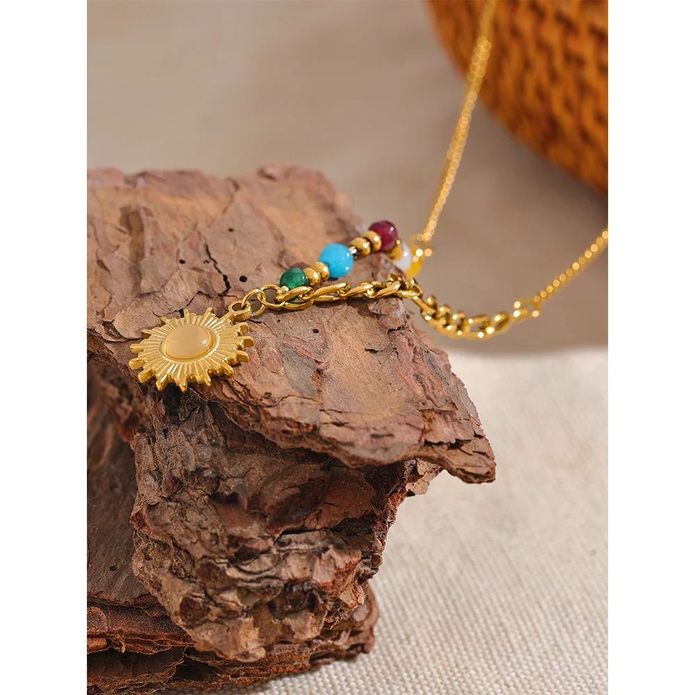 Nova Flare Necklace - Cardi Bella