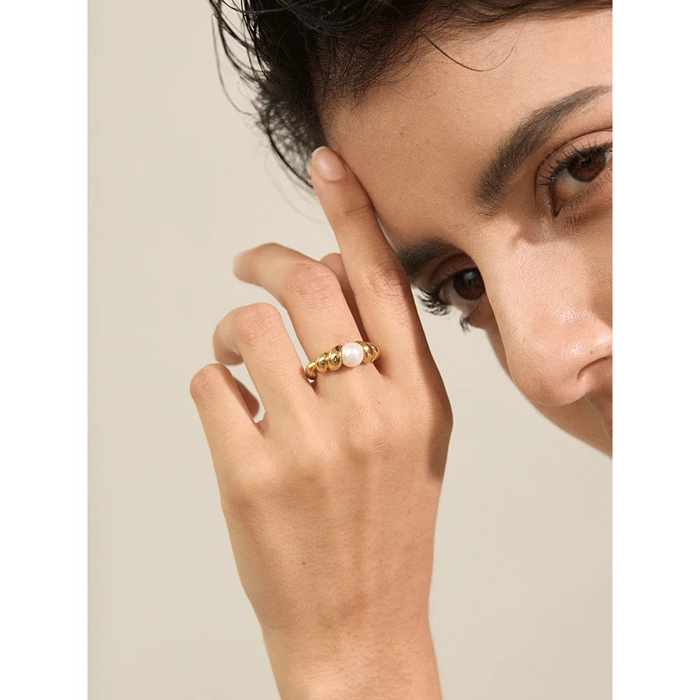 Oro Perla Ring