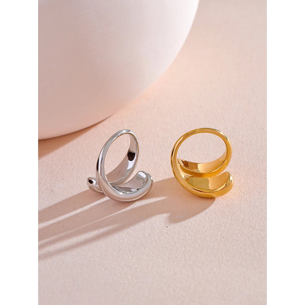 Oria Ring