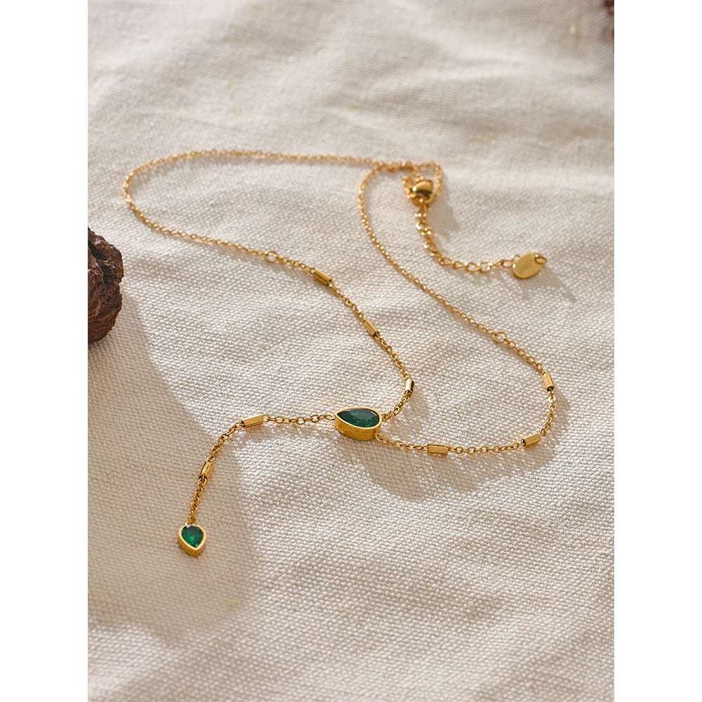 Luce Pavé Necklace - Cardi Bella