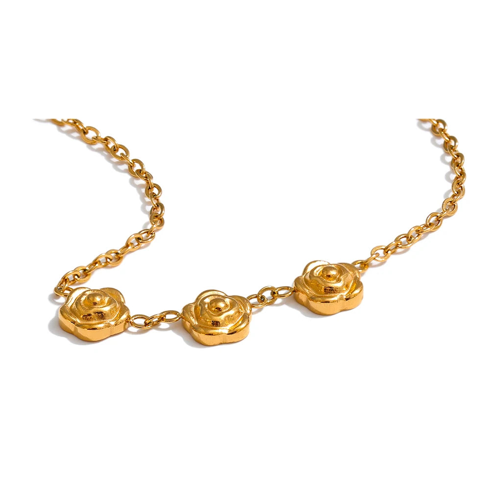 Golden Rosebud Chain - Cardi Bella