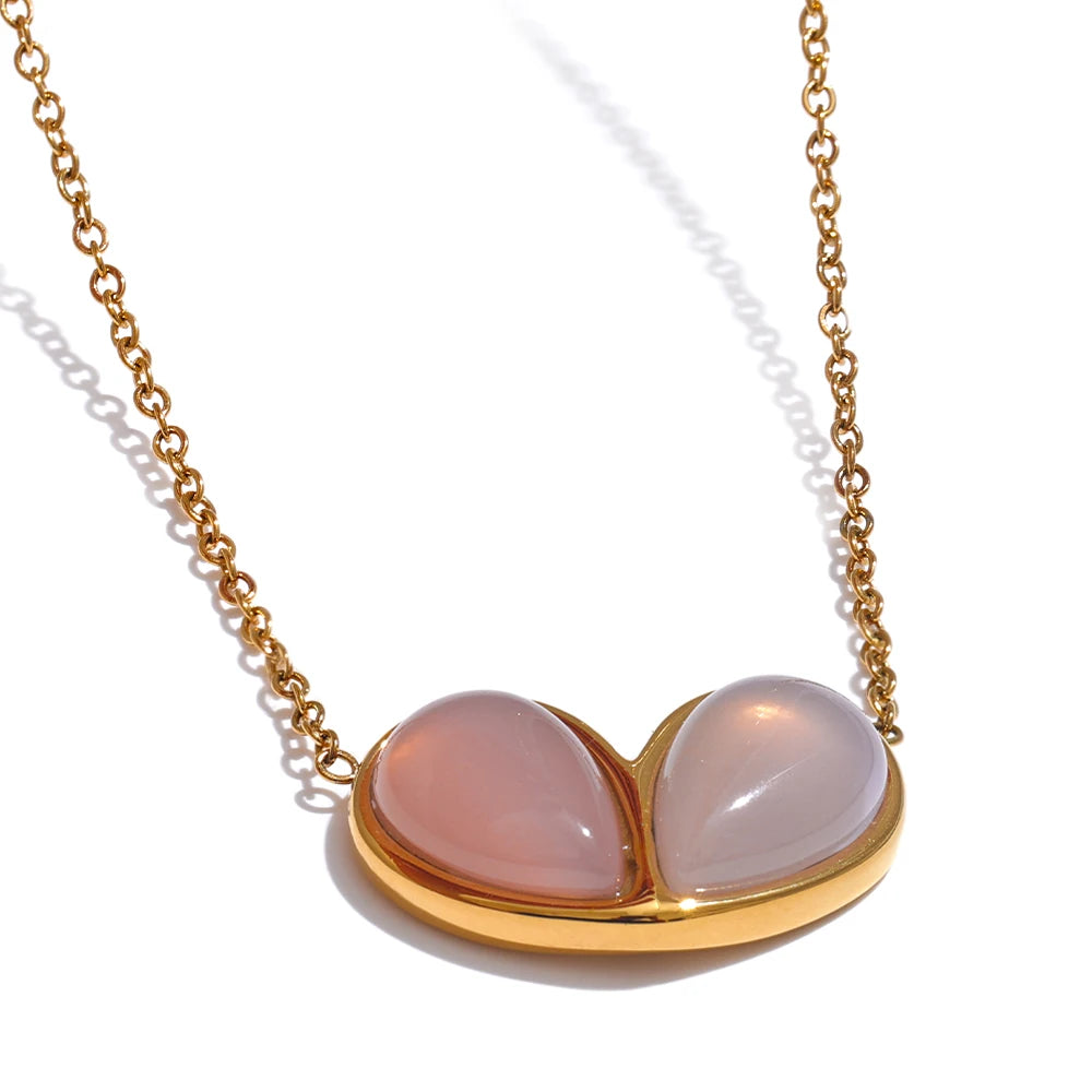 Lover’s Embrace Necklace - Cardi Bella