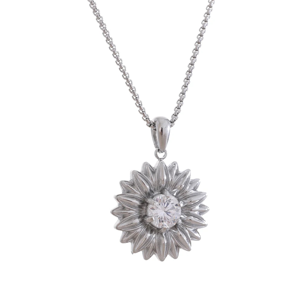 Sunlit Blossom Necklace - Cardi Bella