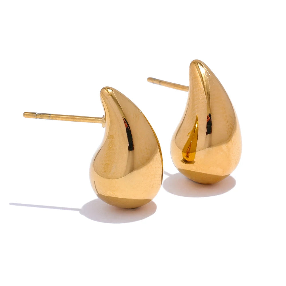 Lágrima Dorada Earrings - Cardi Bella