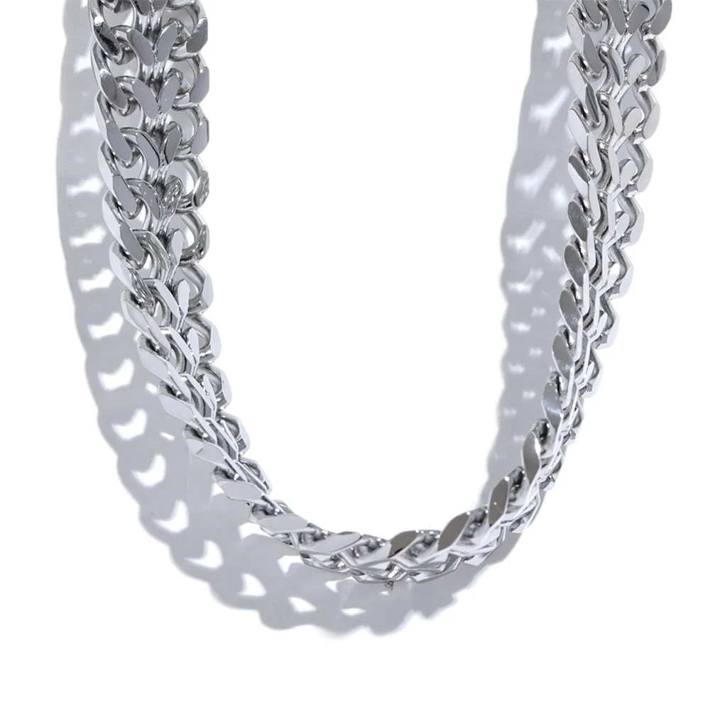 Full bodied Suave Chain - Cardi Bella
