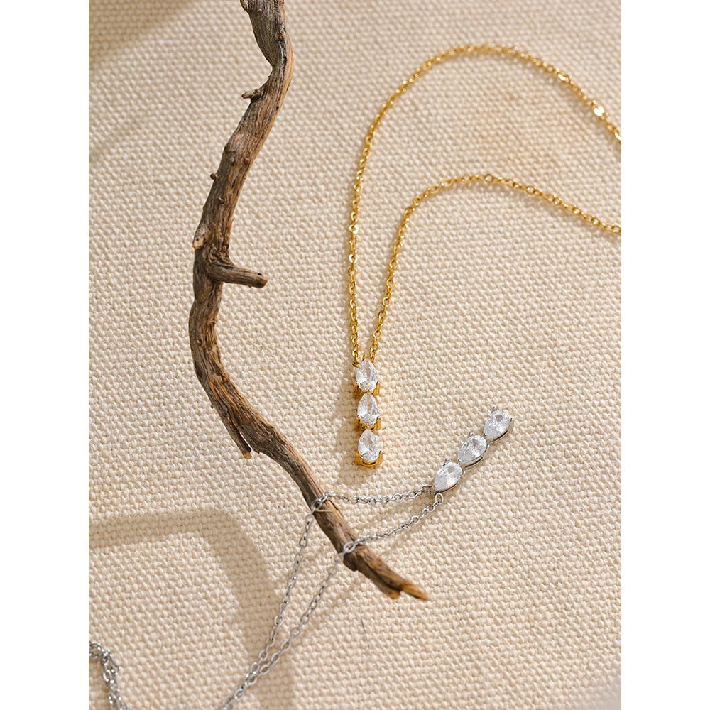Alma Trio Necklace - Cardi Bella