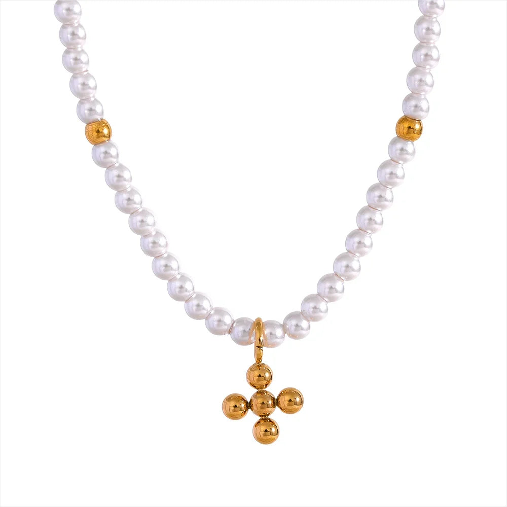 Perla Cruz Necklace - Cardi Bella