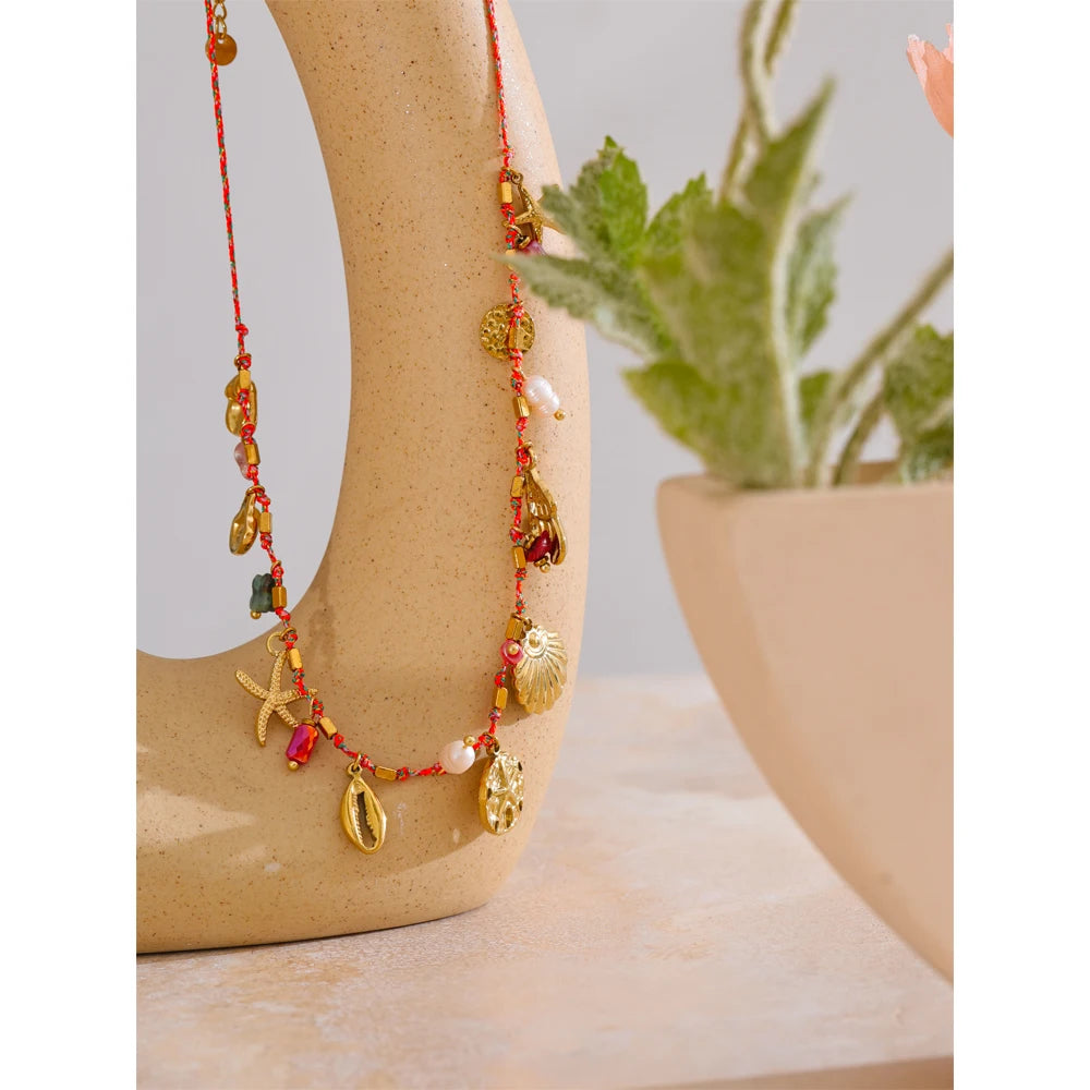 Seaside Treasures Necklace - Cardi Bella