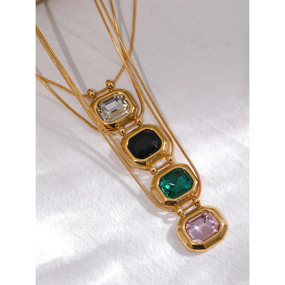 Sorella Charm Necklace - Cardi Bella