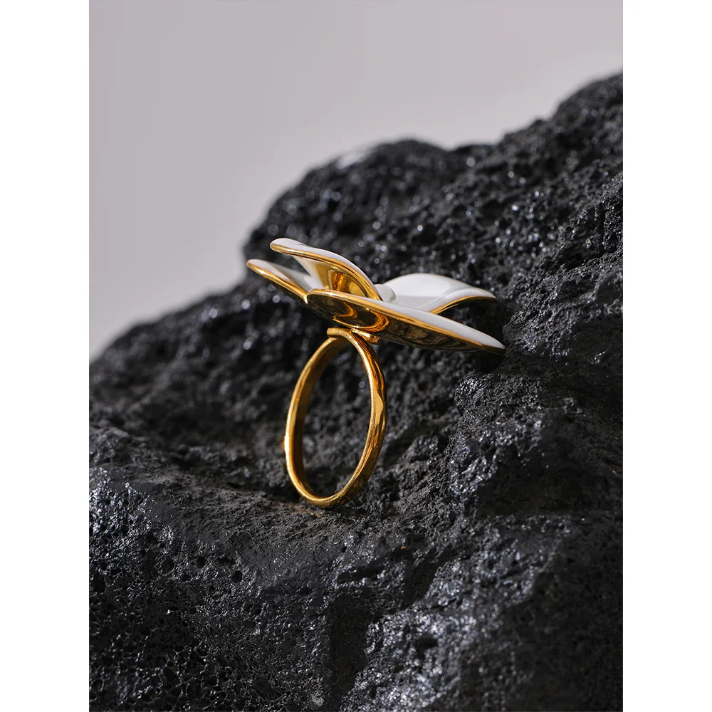 Flor del Alma Ring