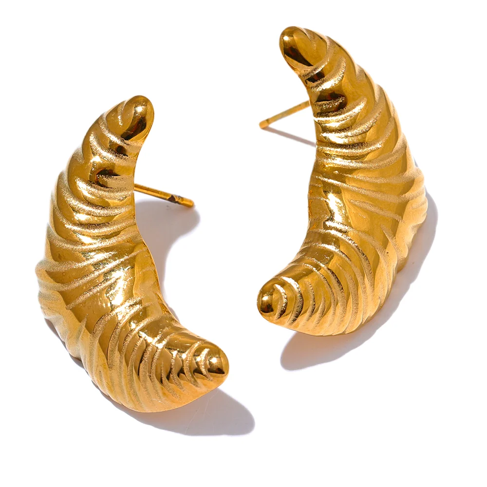 Luna Cresta Earrings