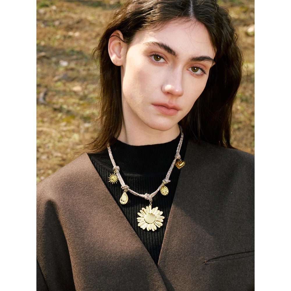 Flor Del Sol Necklace - Cardi Bella