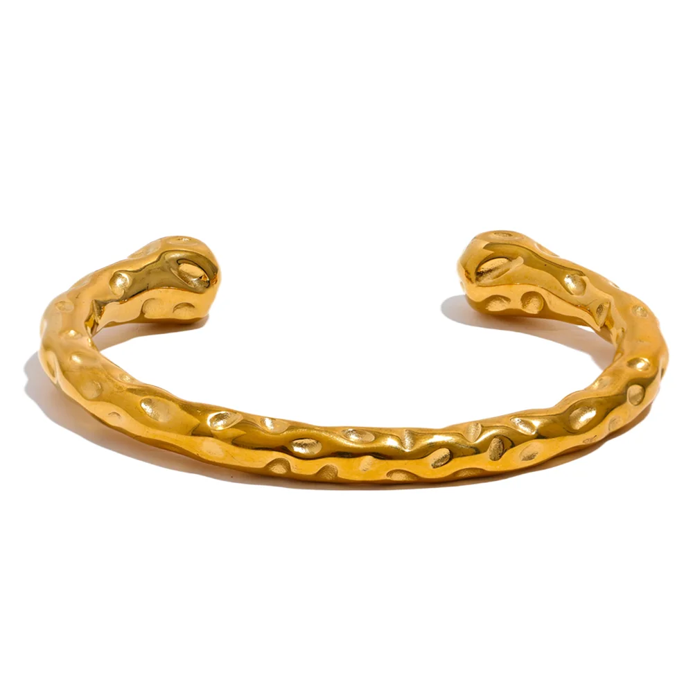 Lucia Bangle