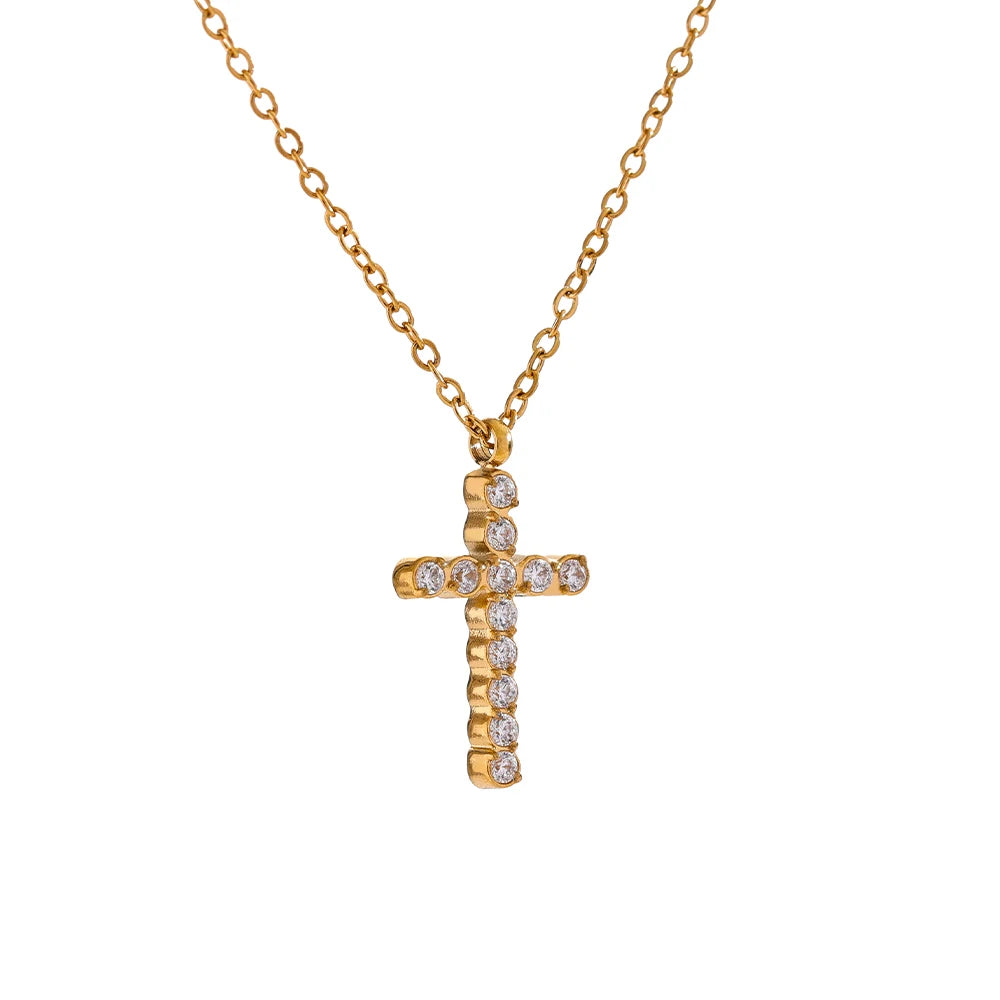 Cruz Sagrada Necklace - Cardi Bella