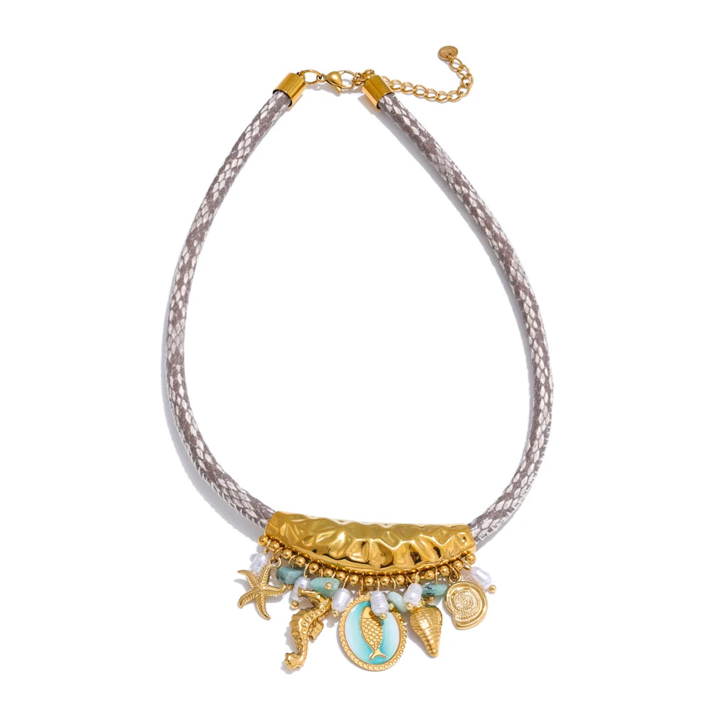 Dreamy Tide Charms Necklace - Cardi Bella