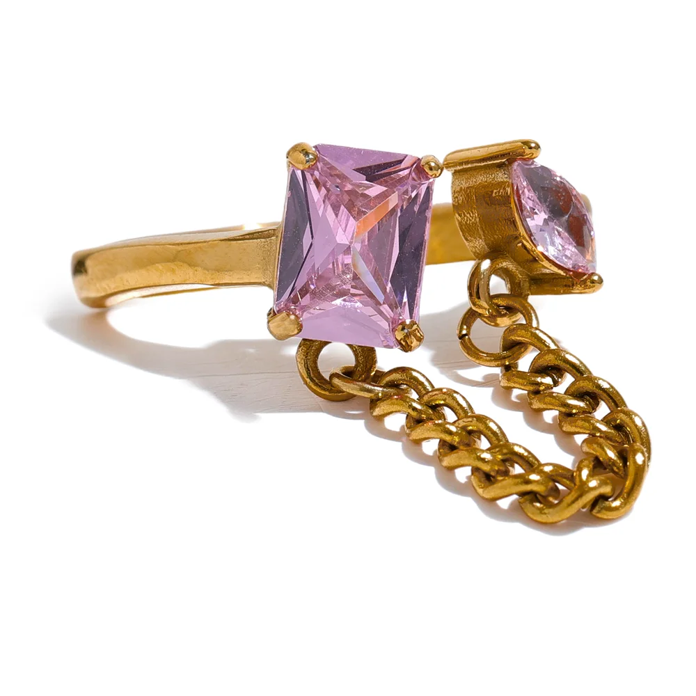 Cardi Cadenza Ring