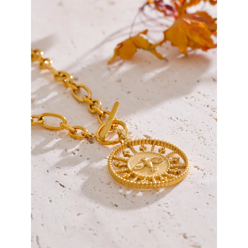 Ethereal Compass Necklace - Cardi Bella