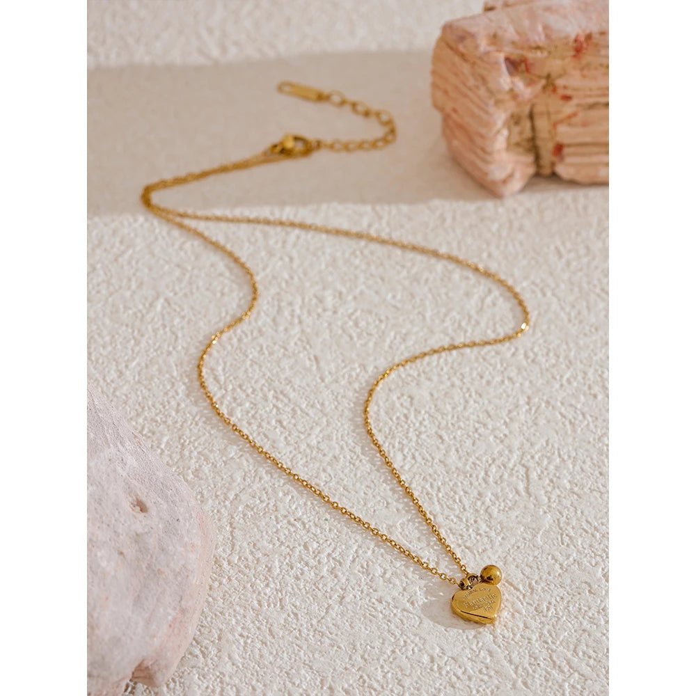 Urban Affection Necklace - Cardi Bella