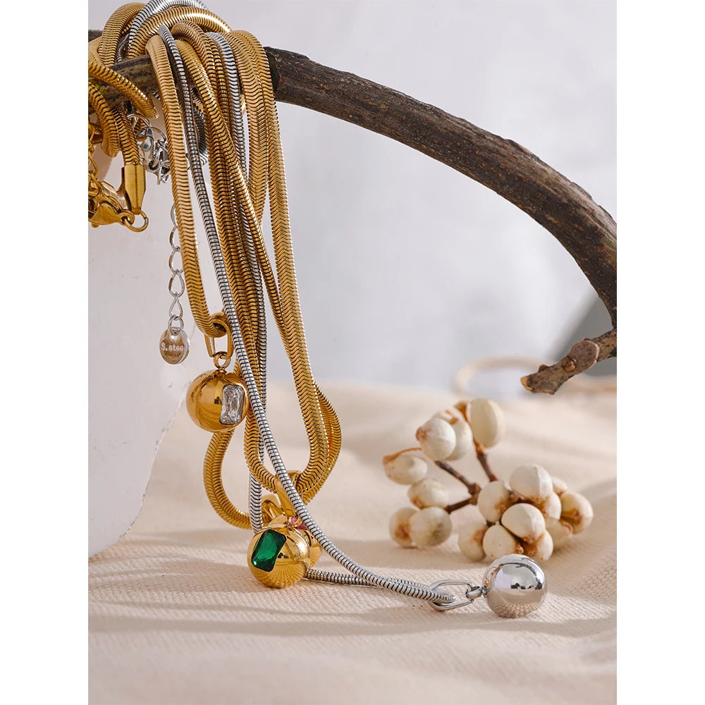 Briolette Charm Necklace - Cardi Bella