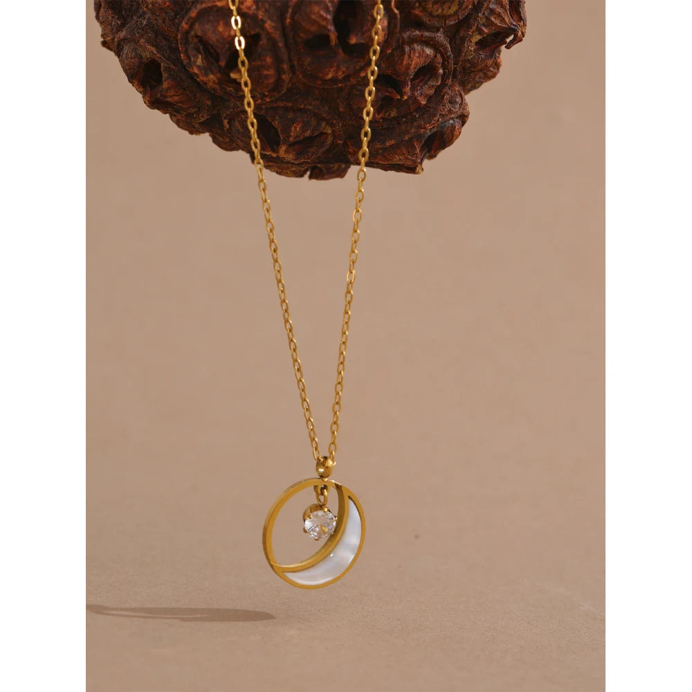 Celestial Glow Pendant - Cardi Bella
