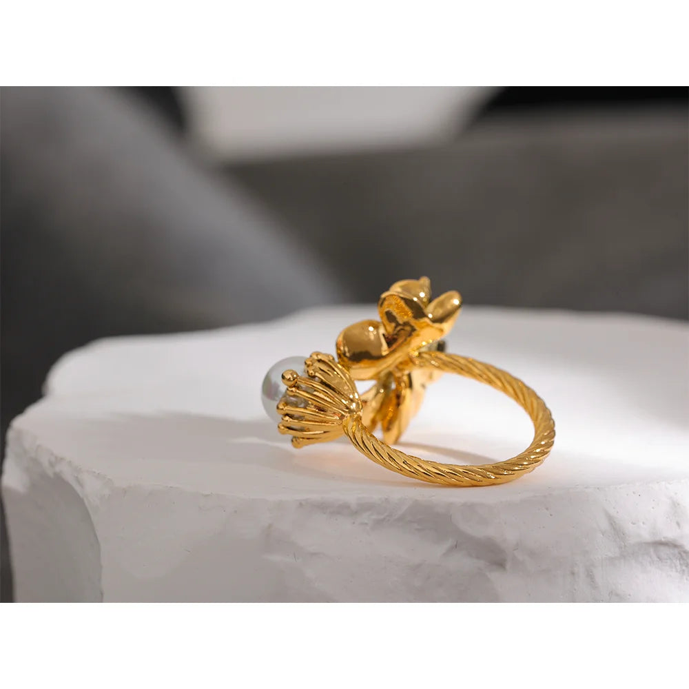 Marina Pearlita Ring