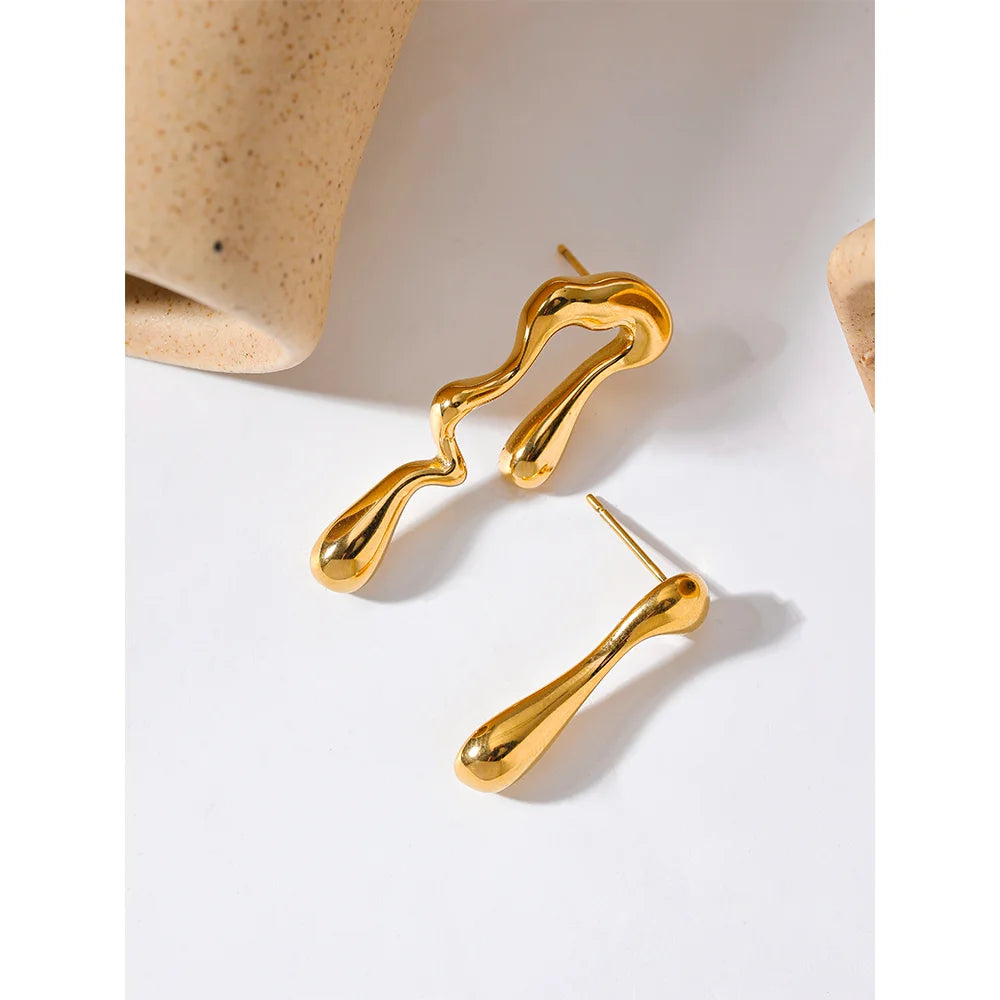 Líquido Earrings