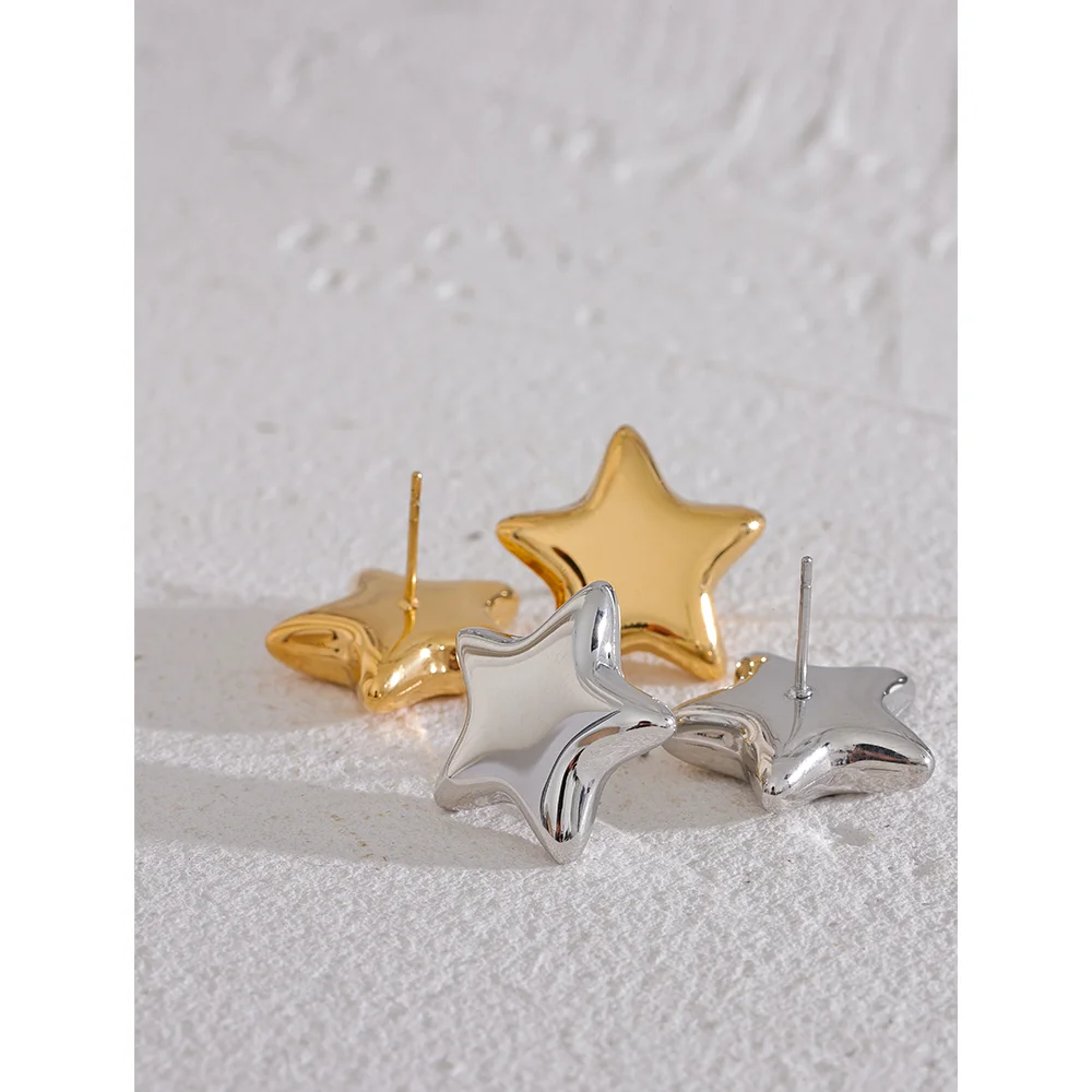 Estrella Nova Studs