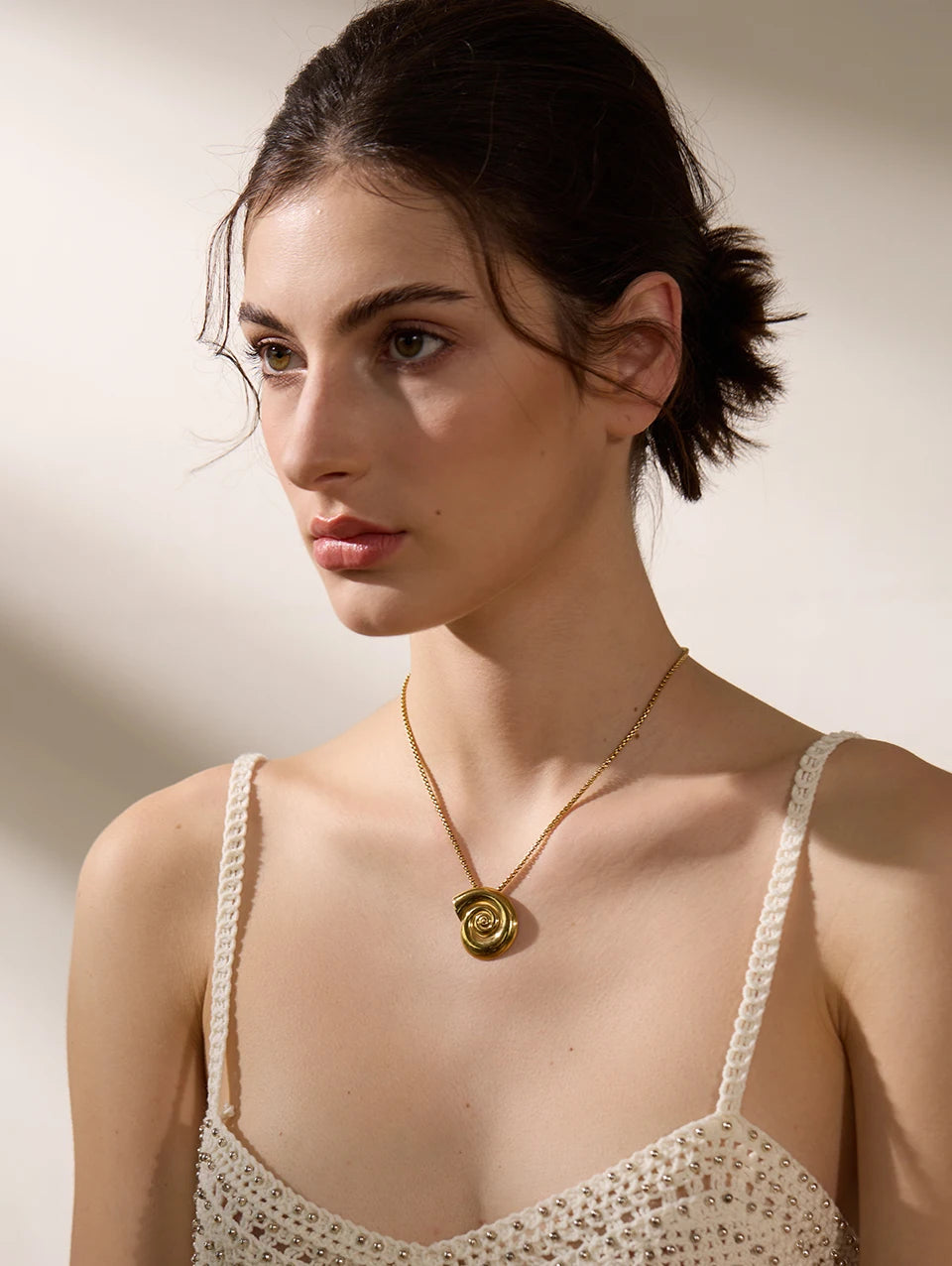 Golden Beach Spiral Necklace - Cardi Bella