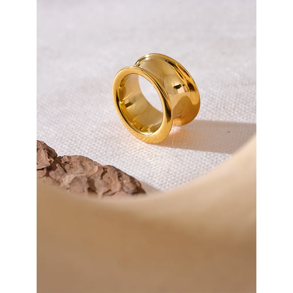 Anima Bold Ring
